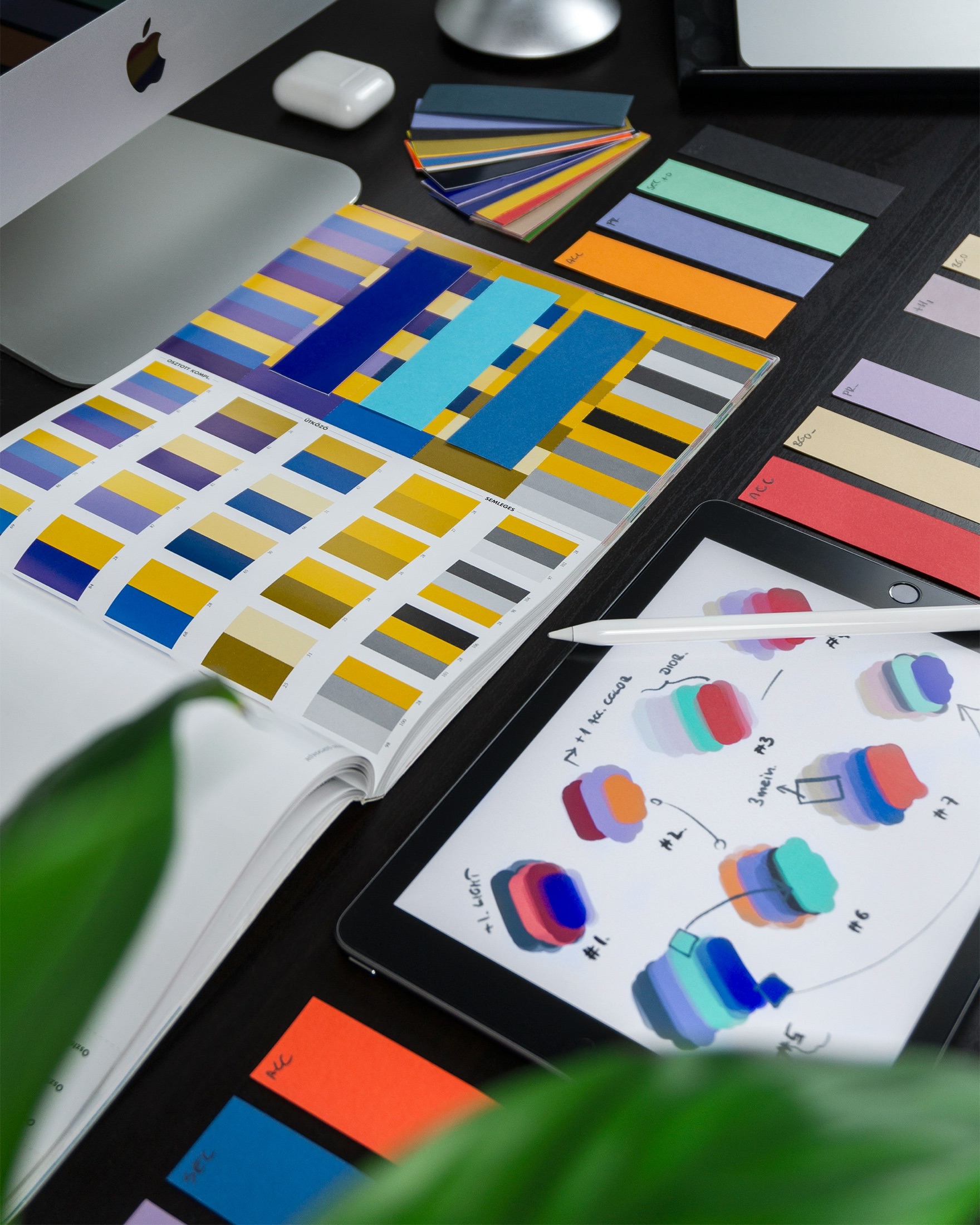 Campioni di colore e materiali per la progettazione grafica